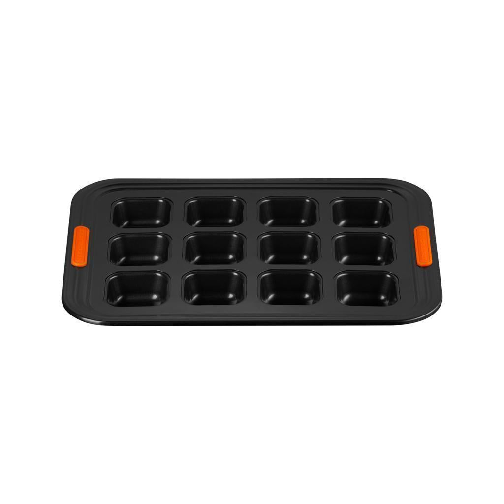 Le Creuset Bakeware N/Stk 12 Cup Brownie Pan